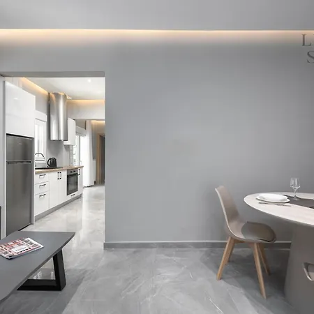 شقة Napoli Residence, The Luxury سالونيك