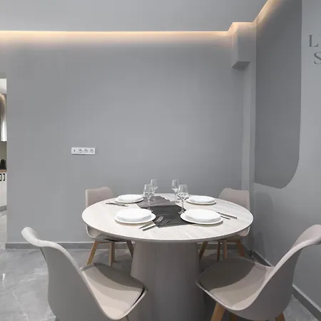 Napoli Residence, The Luxury